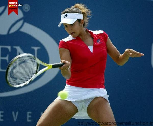 Sania Mirza Oops Moments On Tennis Court
