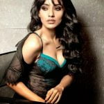 Neha Sharma Oops moment pics