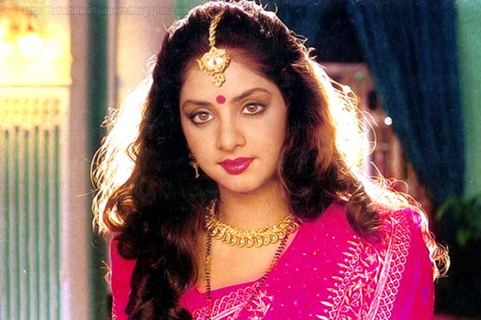 Divya Bharti Biography Wiki Age Height Weight Religion And More