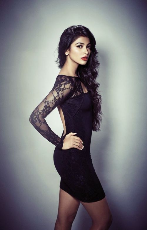 Pooja Hegde Biography