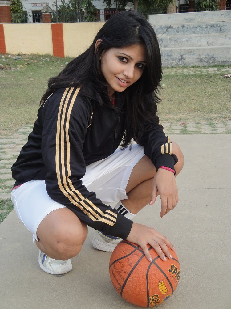 Top 20 Hottest Sports Women in India