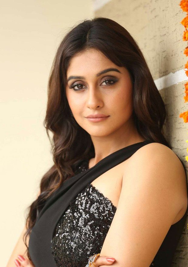 Regina Cassandra Biography