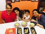 isha koppikar with parents