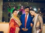 urvashi-rautela-with-parents