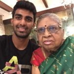 Prajnesh-Gunneswaran-with-mother