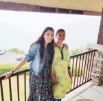 Richa-Panai-with-mother