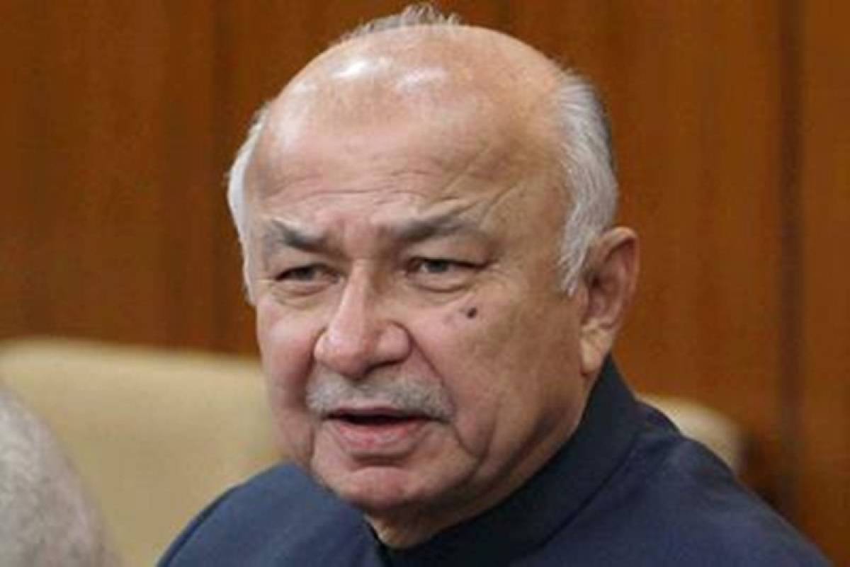 Sushilkumar Shinde (Politician) Biography