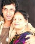Sonu Sood with her mother Saroj Sood