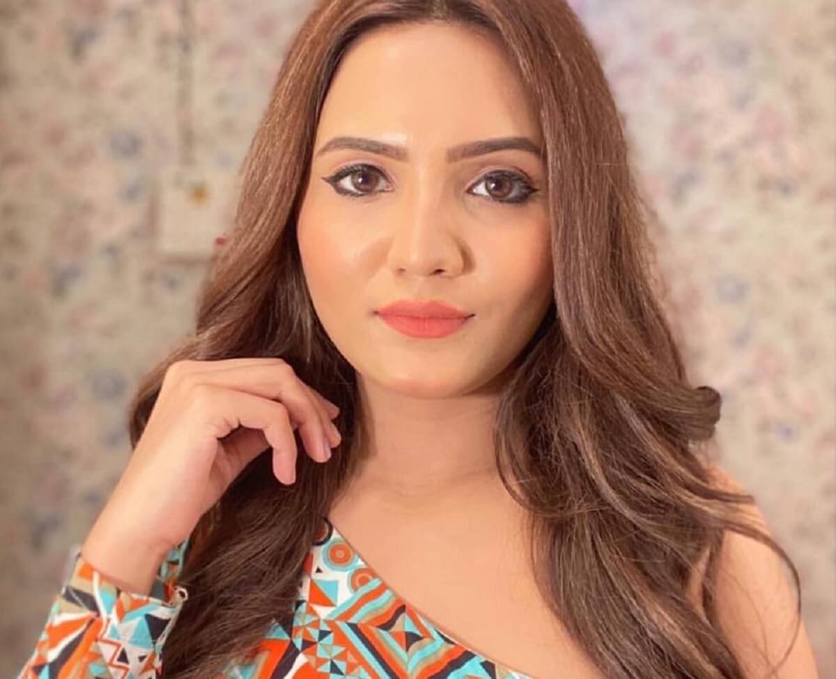 Ashna Kishore