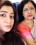 Shreya Ghoshal with mother Sarmistha Ghoshal
