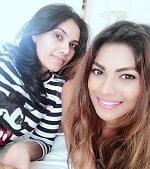 Lopamudra Raut with sister Bhagyashree Raut