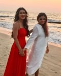 Nia Sharma with mother Usha Sharma
