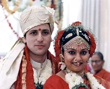 maadhavi and ralph sharma marriage picture