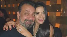 sanjay dutt with daughter trishala dutt