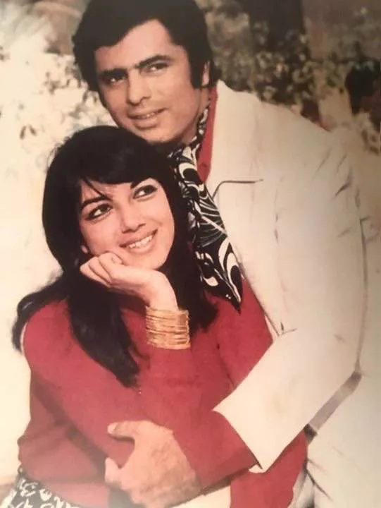sanjay khan and zarine katrak young age picture