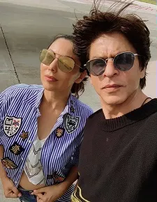 shah rukh khan with wife gauri khan