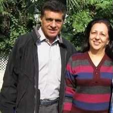 sunil malhotra with wife rimma malhotra