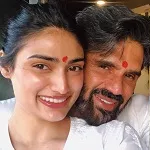 sunil shetty with daughter athiya shetty