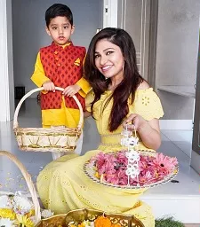 tulsi kumar with her son shivaay ralhan