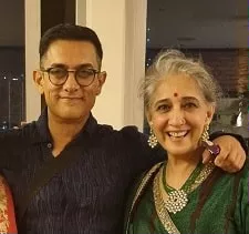 aamir khan with sister nikhat khan hegde