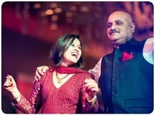 aashita sood agarwal with father praveen sood