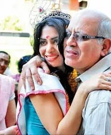 ankita shorey with father arun shorey