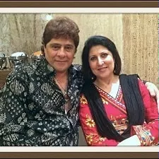 arjun feroz khan with wife kashmira khan