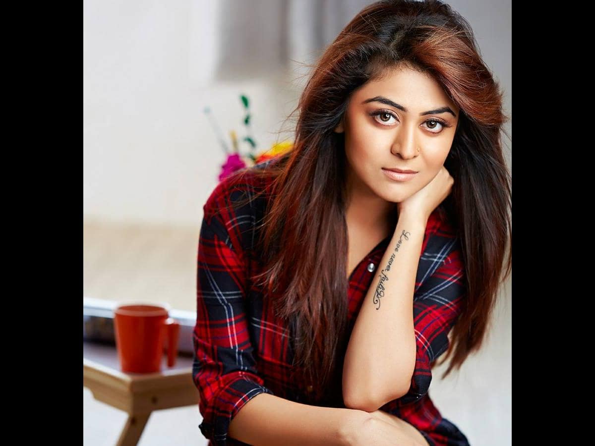 Falaq Naaz Biography falaq naaz