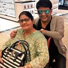 kapil sharma with his mother janak rani