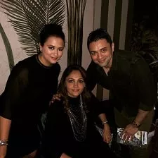 kiran salaskar with wife sandali and sister kimaya
