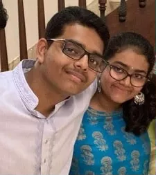 mayas kumble with sister svasti kumble