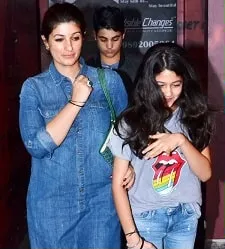 naomika saran with twinkle khanna