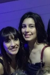 parveen shahani with sister