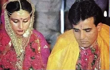poonam dhillon ashok thakeria marriage picture