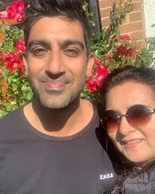 poonam dhillon with nephew jatin singh dhillon