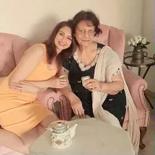 saumya tandon with mother jyotsna tandon