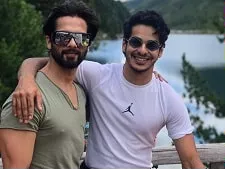 shahid kapoor with ishaan khatter