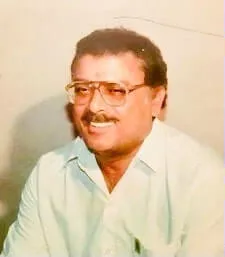 sonia kapoor reshammiya father