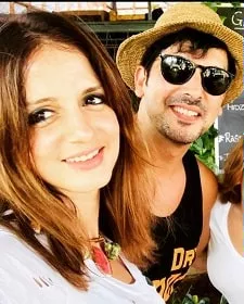 sussanne khan with brother zayed khan