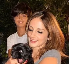 sussanne khan with nephew aariz khan