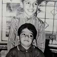 chunky pandey and chikki pandey childhood picture