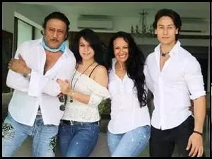 jackie shroff family picture