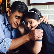 mohnish bahl with daughter krishaa bahl