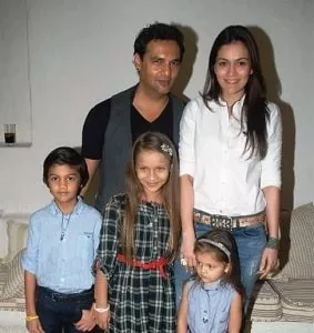 waluscha de sousa and marc robinson with children