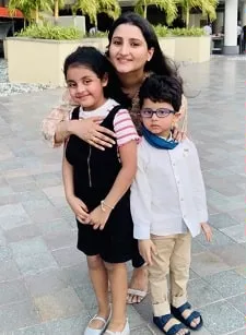 bhuvneshwari kumari with her children
