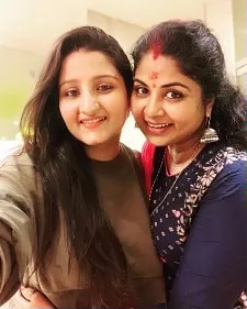 bhuvneshwari kumari with sister-in-law nivy s menon