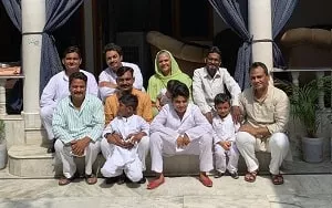 nawazuddin siddiqui family picture