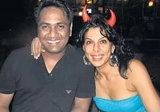 pooja bedi with dwiti vikramaditya