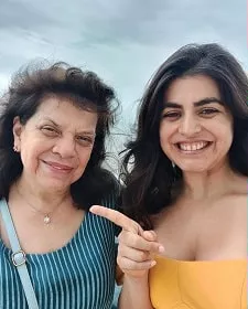 shenaz treasury with mother maneck treasuryvala