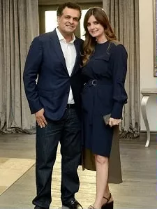 simone khan arora with husband ajay arora